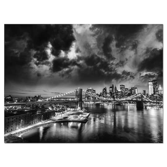 Designart - Amazing Night in New York City